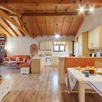 Casa vacanze Traditional Stone House With Terrace & Ping Pong *