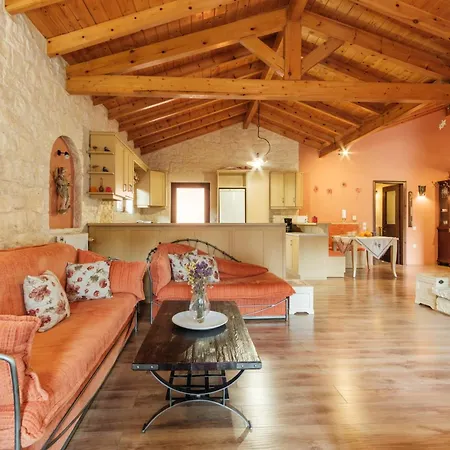 Traditional Stone House With Terrace & Ping Pong * Varypatádes